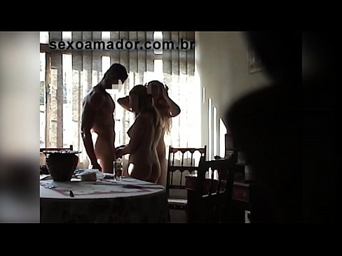 ❤️ Cov phooj ywg sib deev caw ib tug txiv neej loj thiab ib tug threesome nrog nws ❤️  Porn video  ntawm hmn.pinkporno.ru%  ﹏